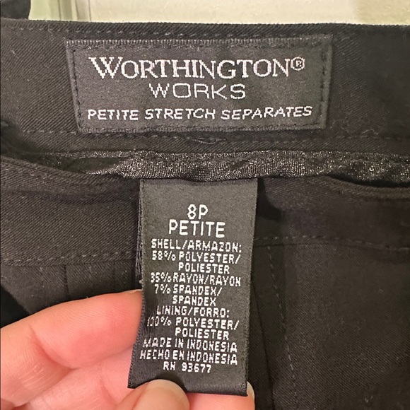 Vintage Black Pencil Skirt with Center Kick Size 8 Petite - Picture 2 of 7